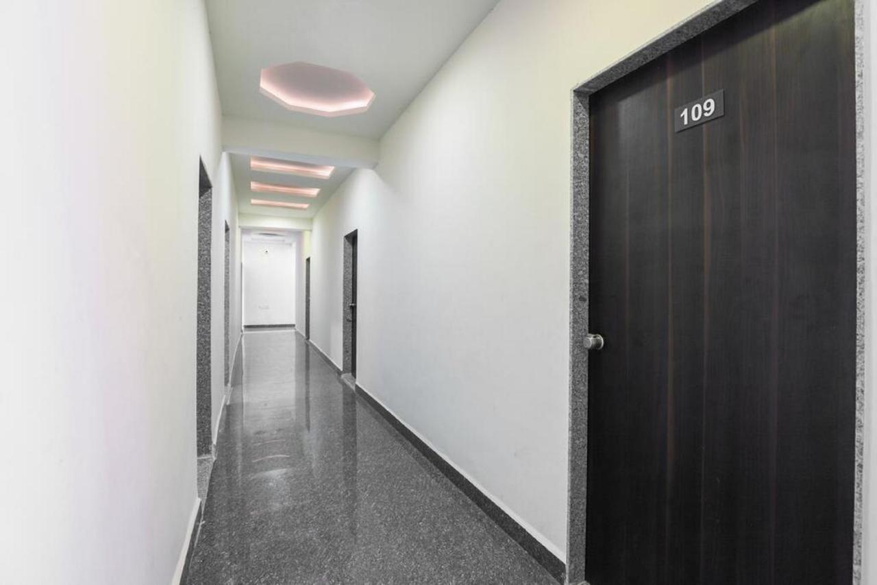 Hotel-The Safar Ahmedabad Eksteriør bilde
