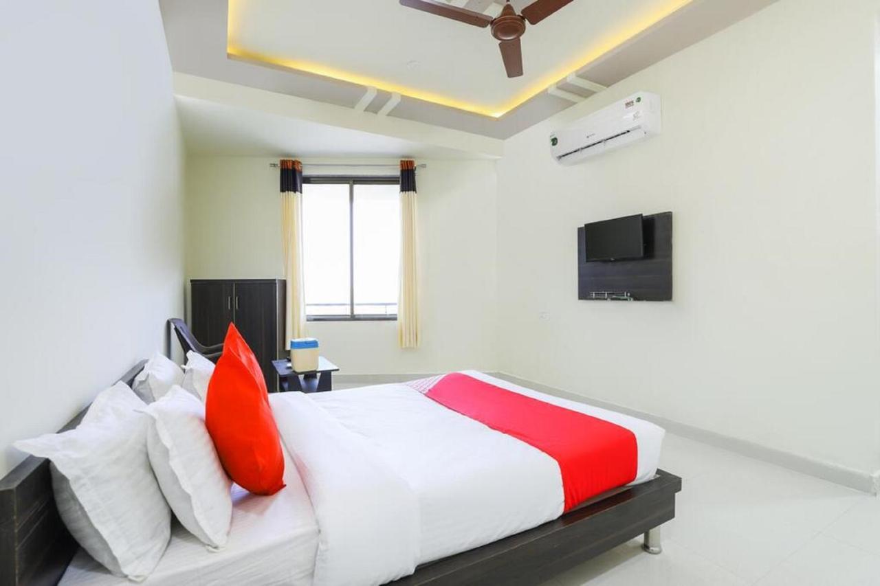 Hotel-The Safar Ahmedabad Eksteriør bilde