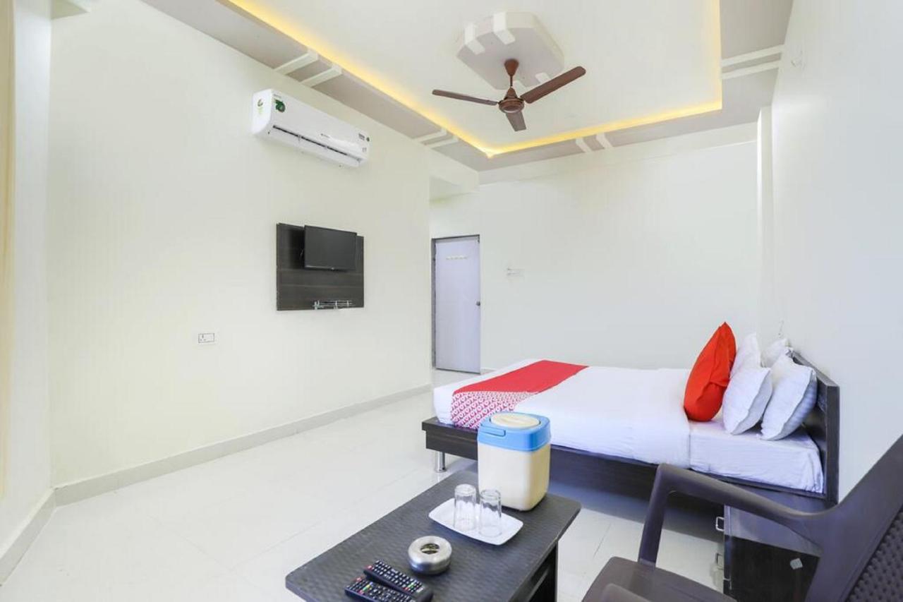 Hotel-The Safar Ahmedabad Eksteriør bilde